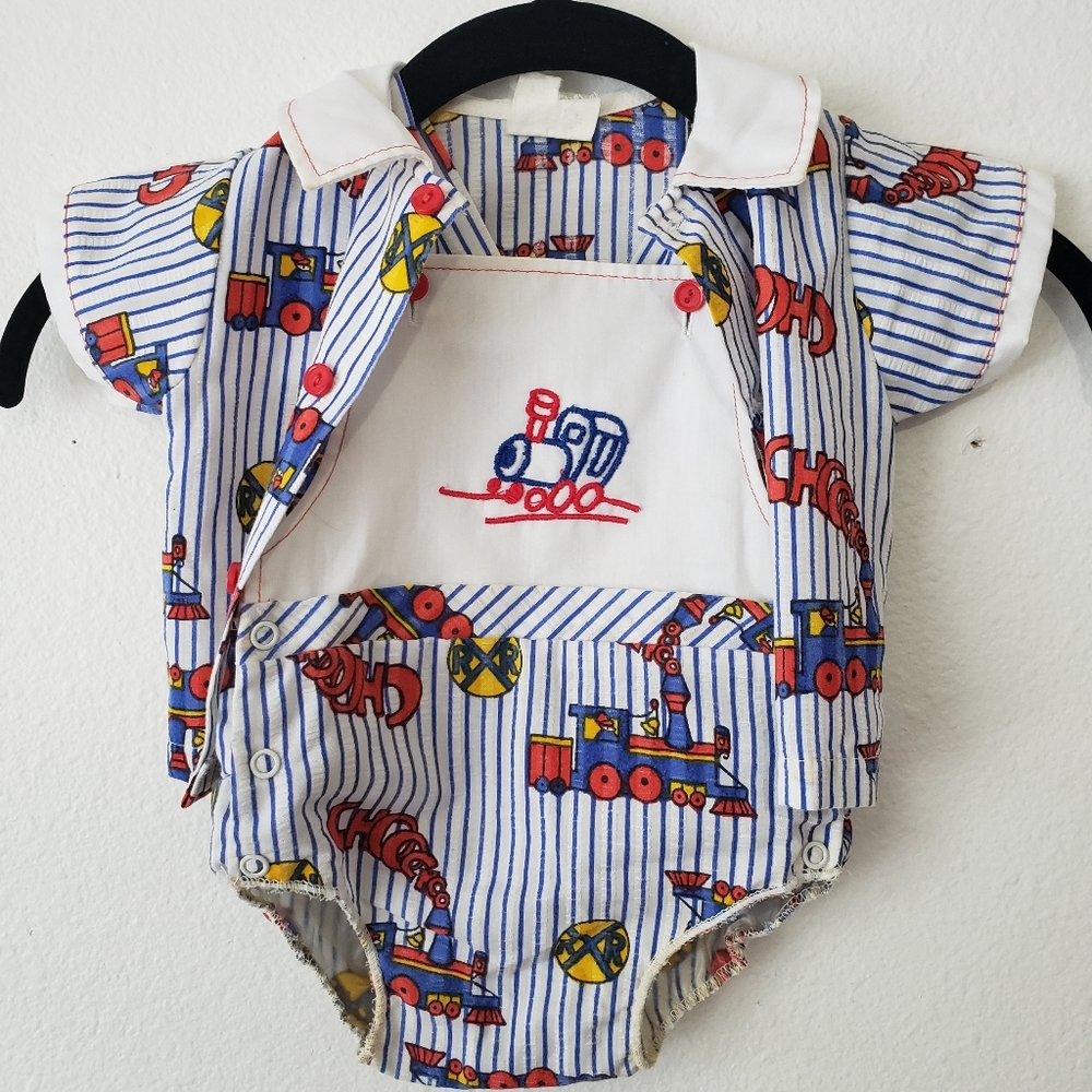 Vintage Baby Boy Sunsuit Train Romper Jacket Plastic Rubber Lined Snaps 6 Months